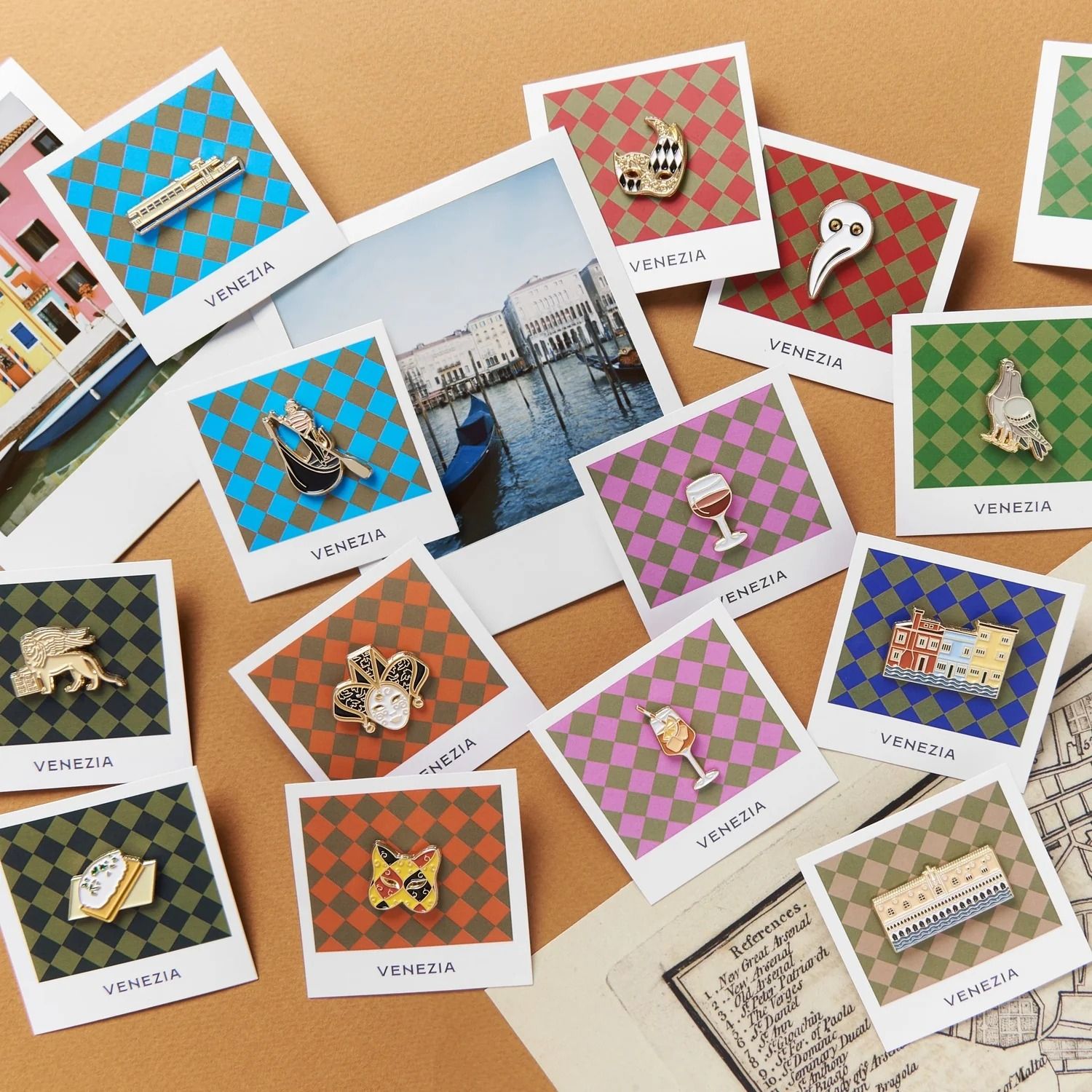 「Colombina」ピンズ ヴェニスコレクション