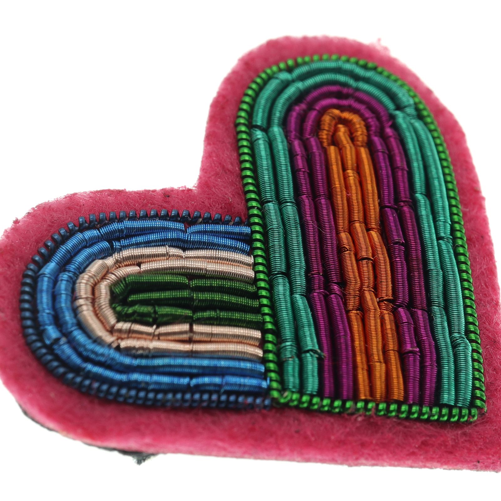 「Heart in a Cage」ブローチ