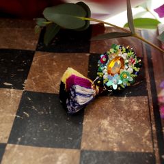 「Le conte de Pamellah Bijoux」ブローチ