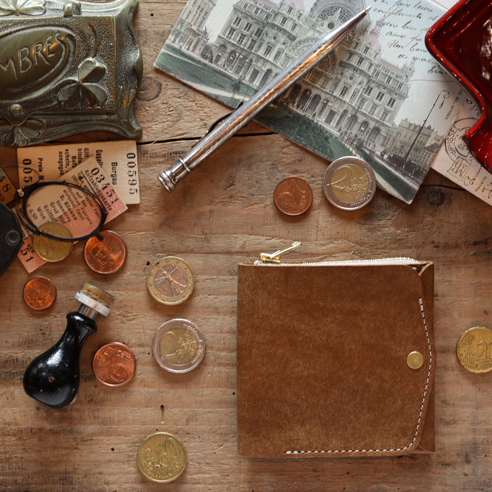 「小さく薄い財布SAKU ver.3 Pueblo プエブロ」コニャック