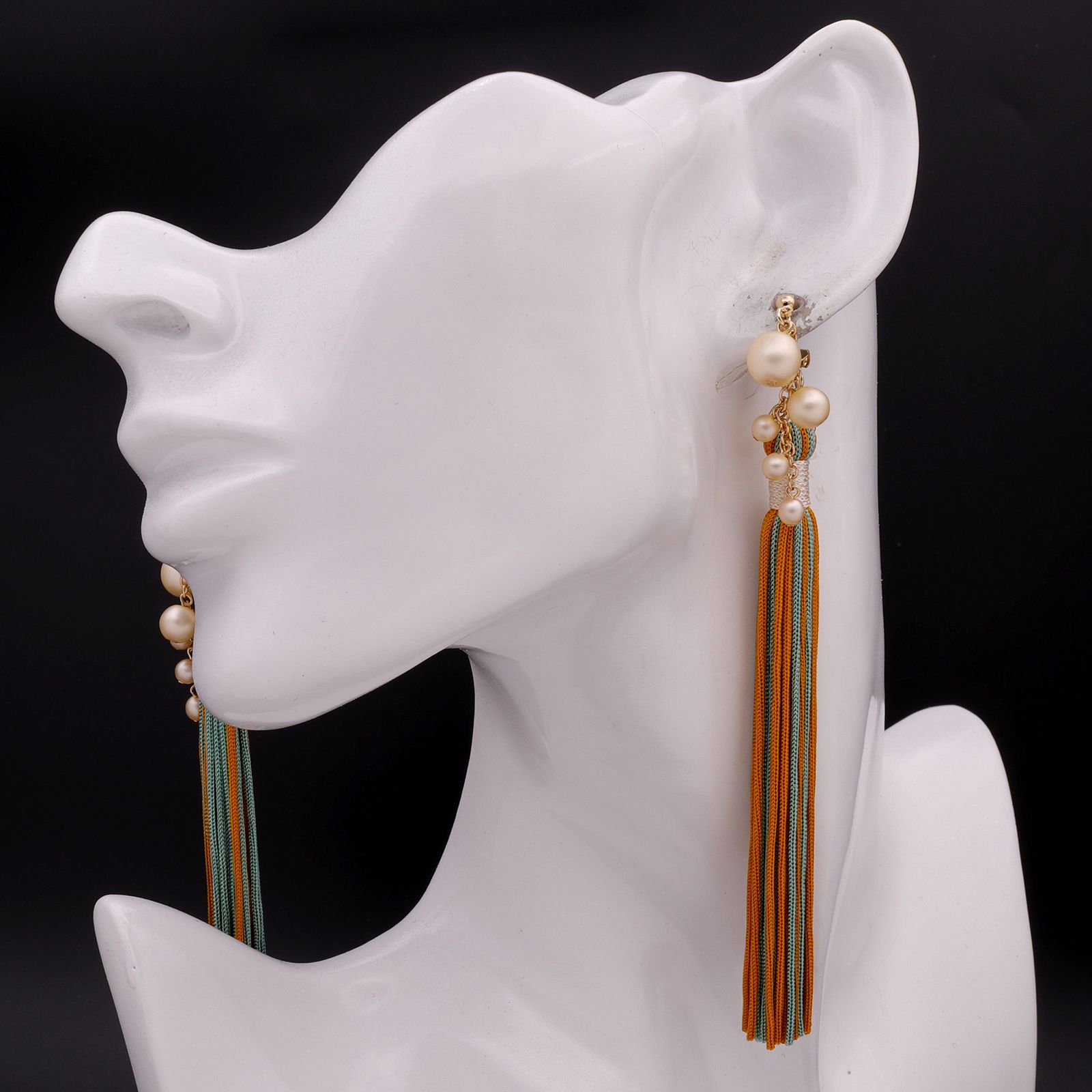 「TEO」ピアス