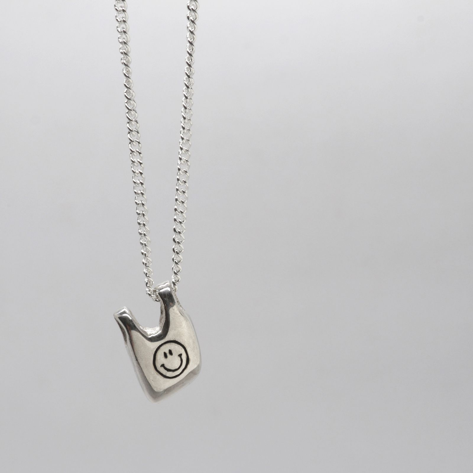 「Bag for Life Necklace」ネックレス