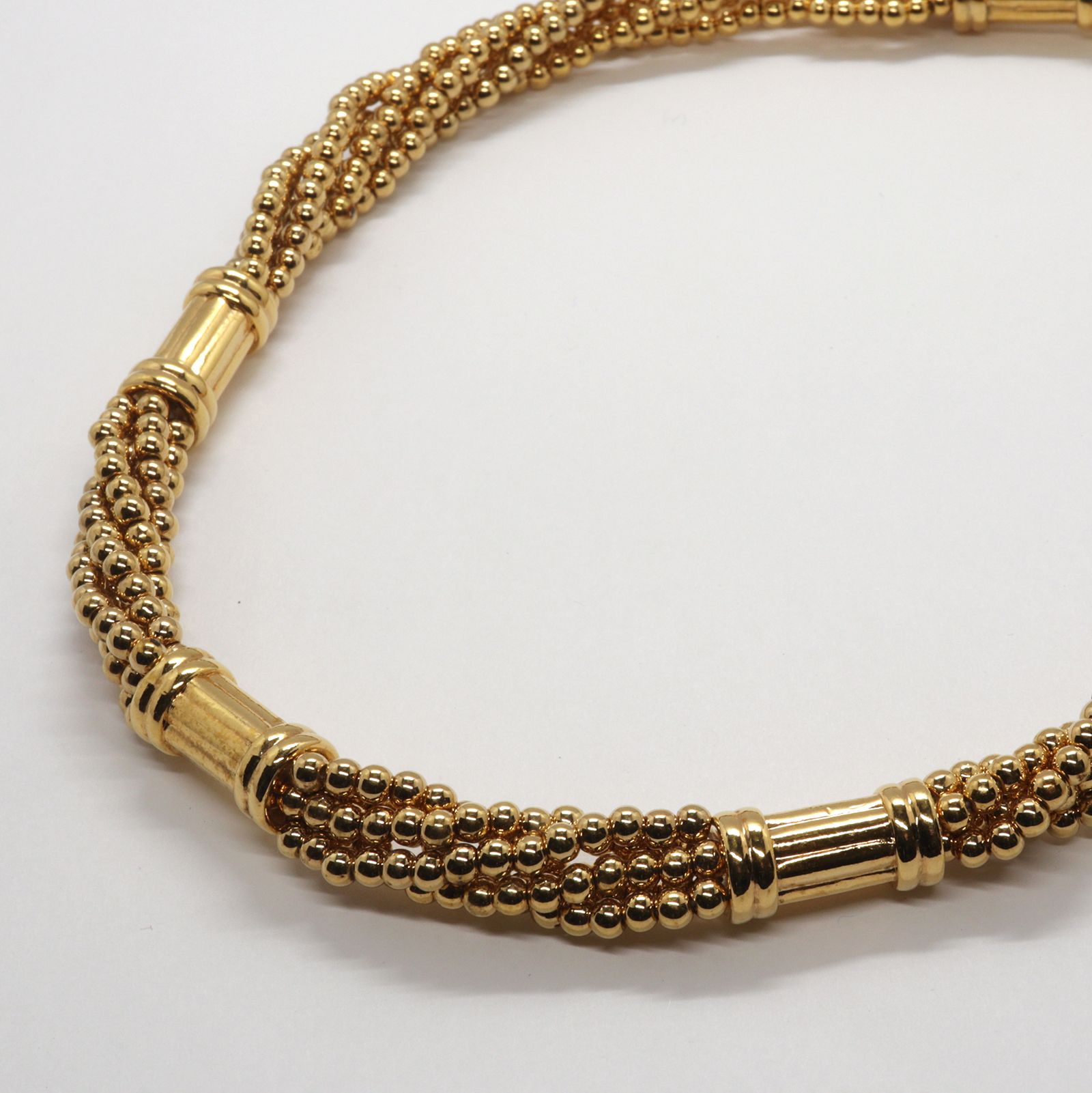 「ゴールドチェーンツイスト」ネックレス MONET ヨーロッパ