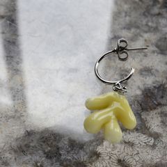「Matisse Pierce mini」ピアス（片耳） イエロー