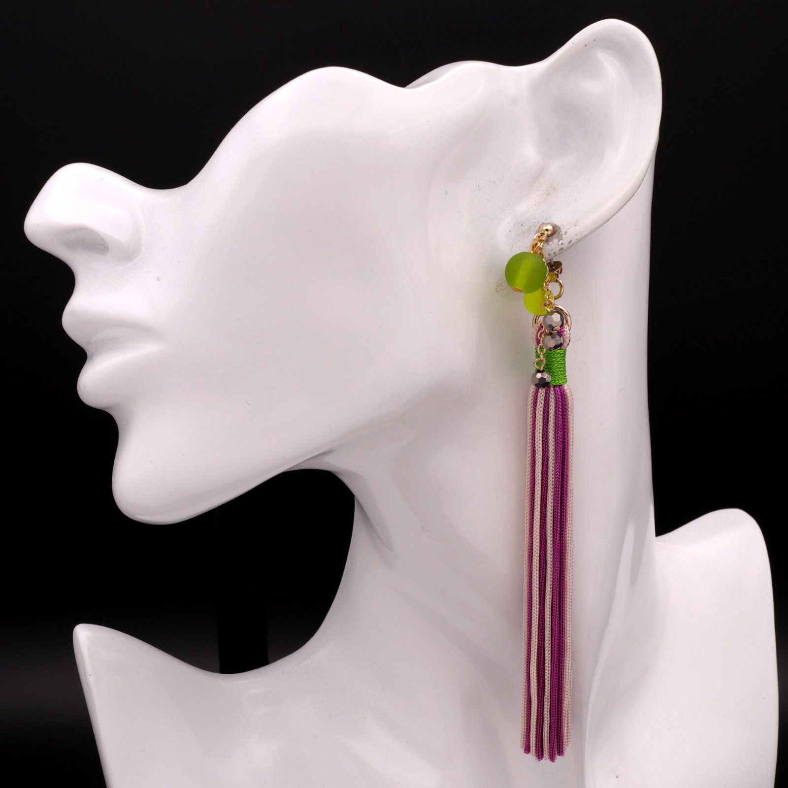 「TEO」ピアス