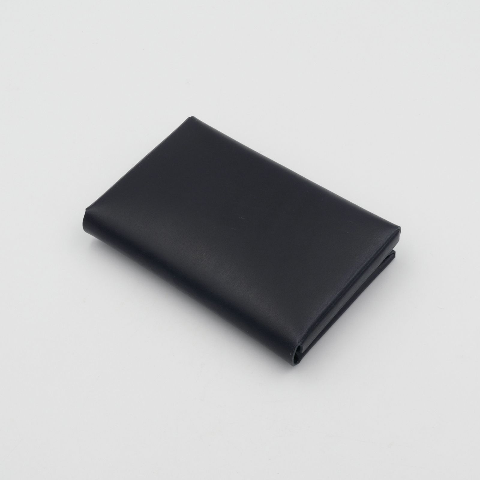 「Patan Buttero」カードケース（名刺入れ） dark navy