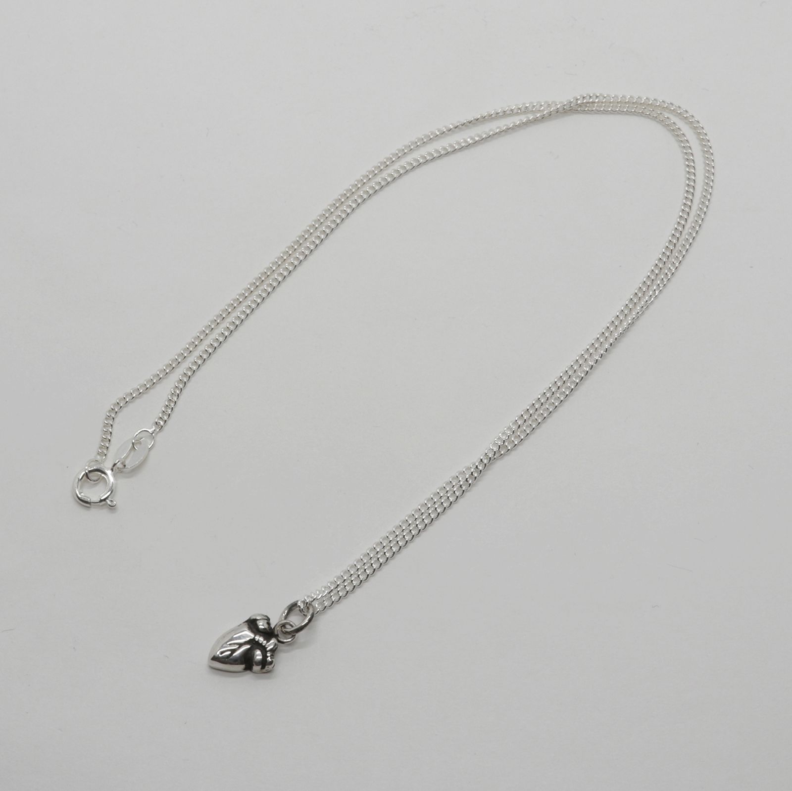 「Tiny Heart Necklace」ネックレス
