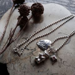 「BAER 3 CHARM NECKLACE」ネックレス