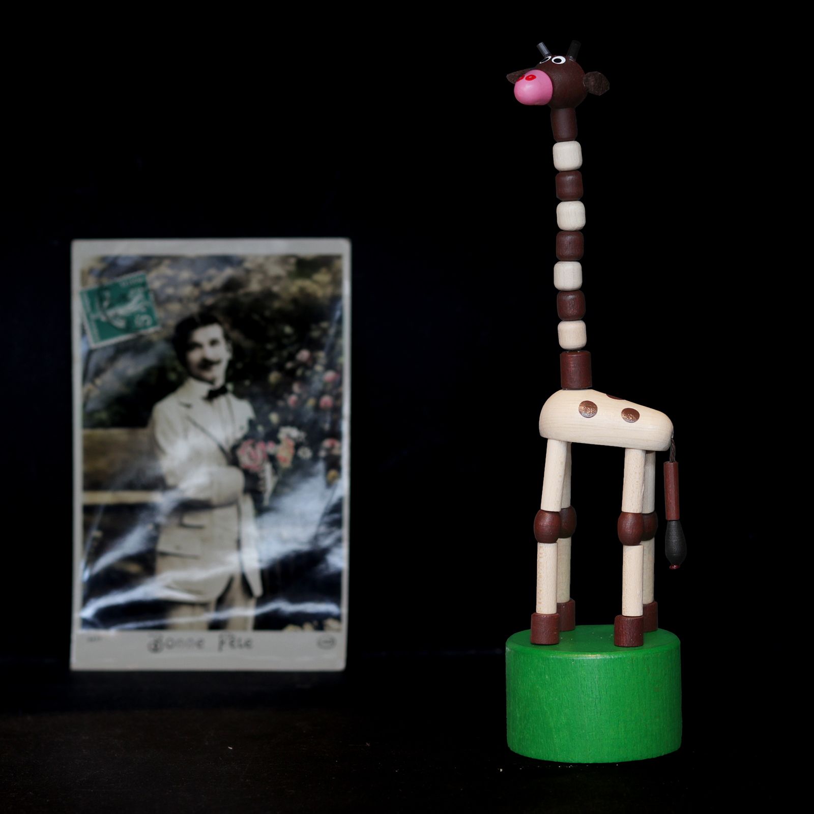「Giraffe」DETOA Wooden Push Toy