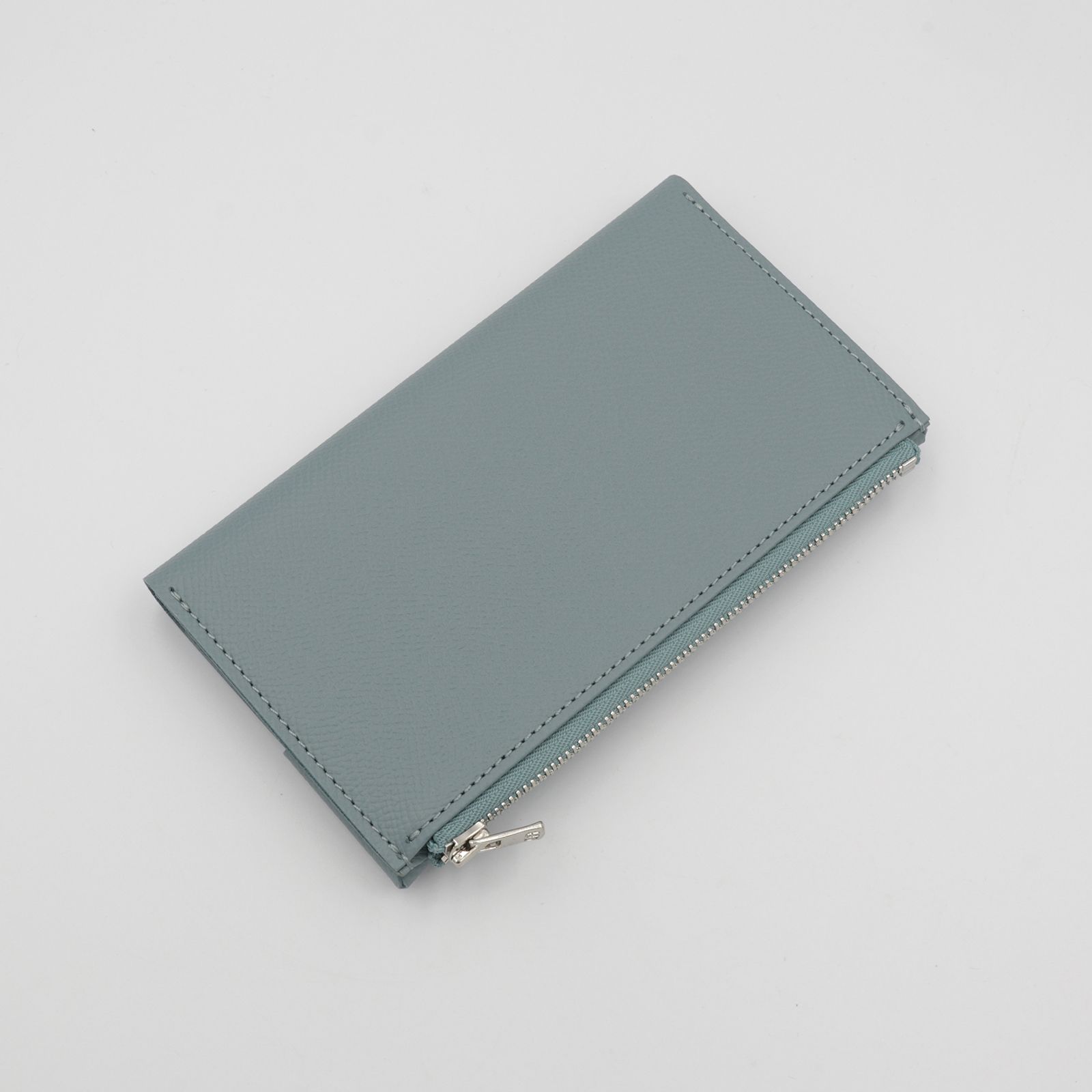 「小さく薄い長財布UNO ver.2 Noblessa」sky