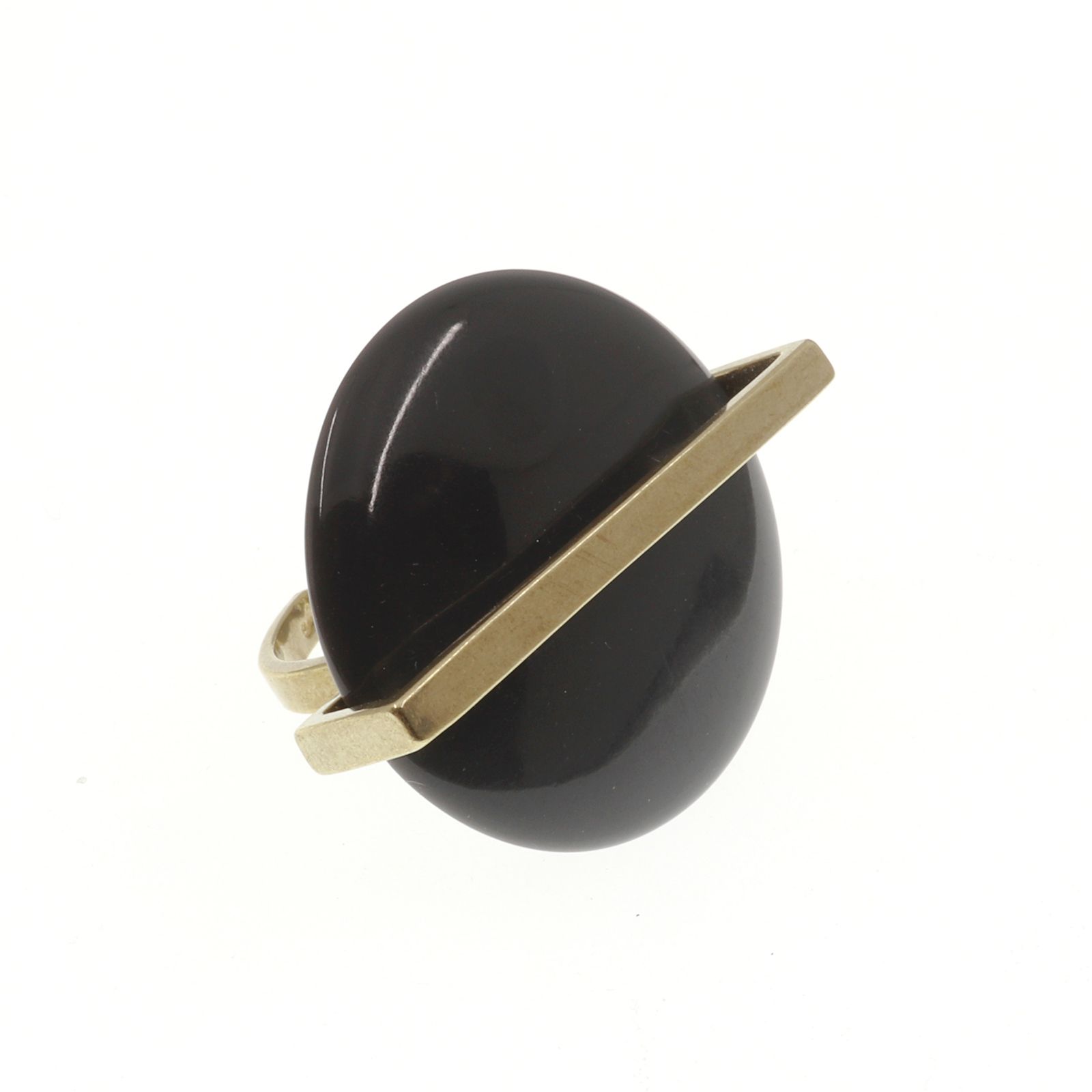 「LIP RING dark gray」リング
