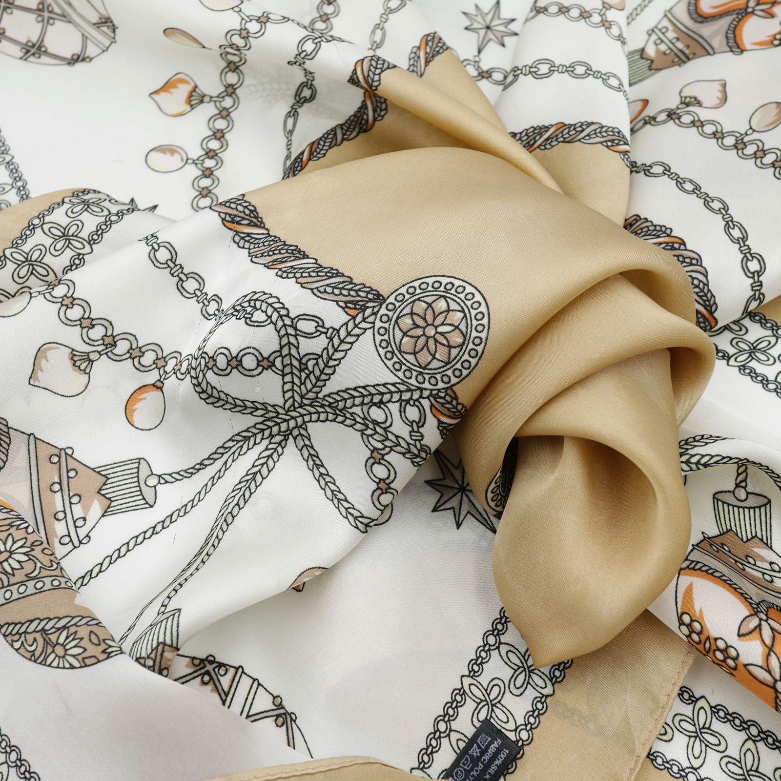 「オーナメント」ヴィンテージスカーフ ヨーロッパ