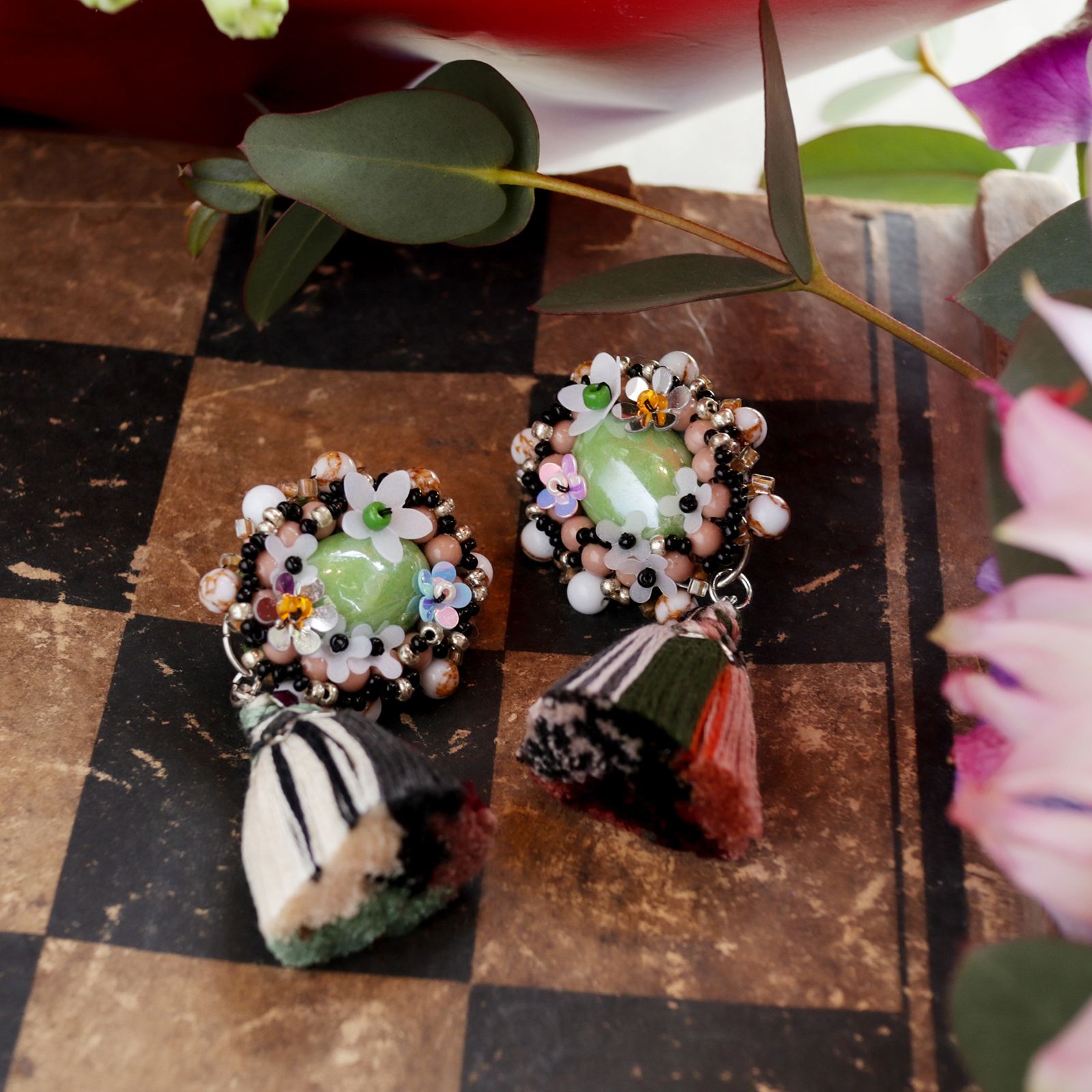 「Le conte de Pamellah Bijoux」イヤリング