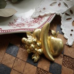 「フルーツアラカルト」ブローチ フランス