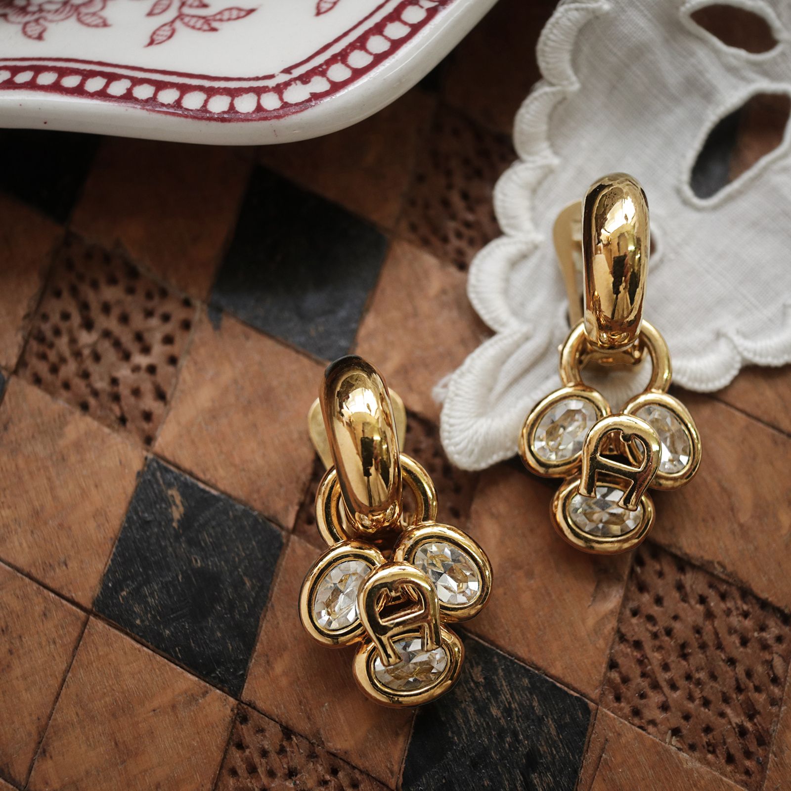 「トリプルリンク」イヤリング AIGNER ドイツ