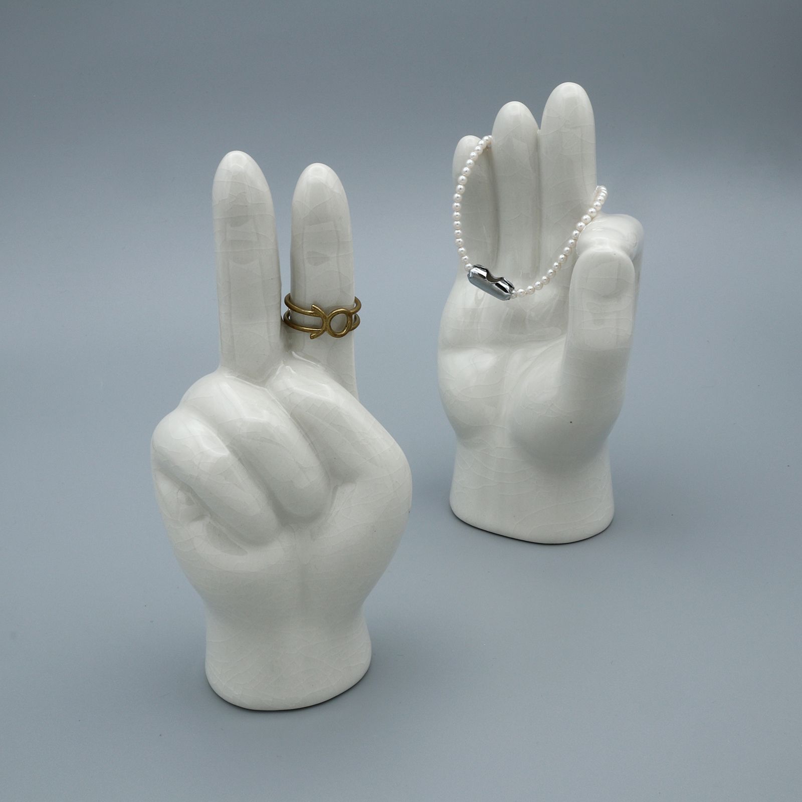 Porcelain Hand Objet “Peace”