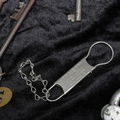 「gordon Typography with Chain」キーリング ニッケル