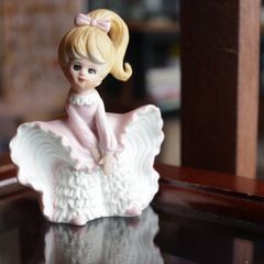 Napco Little Bloomer Girl Figure 1960s