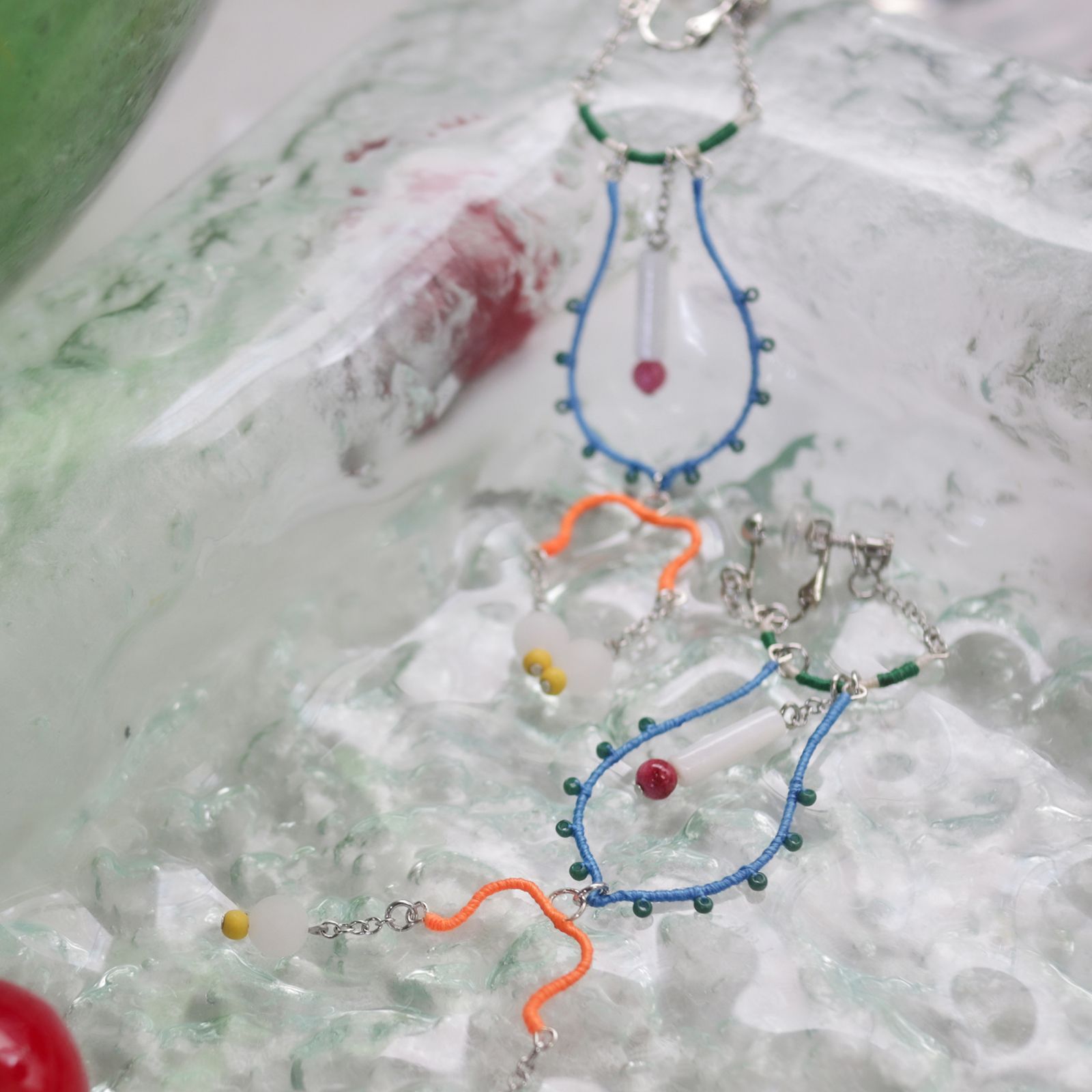 「Fete de l'eau ORNEMENT シンメトリー」イヤリング
