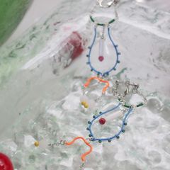 「Fete de l'eau ORNEMENT シンメトリー」イヤリング