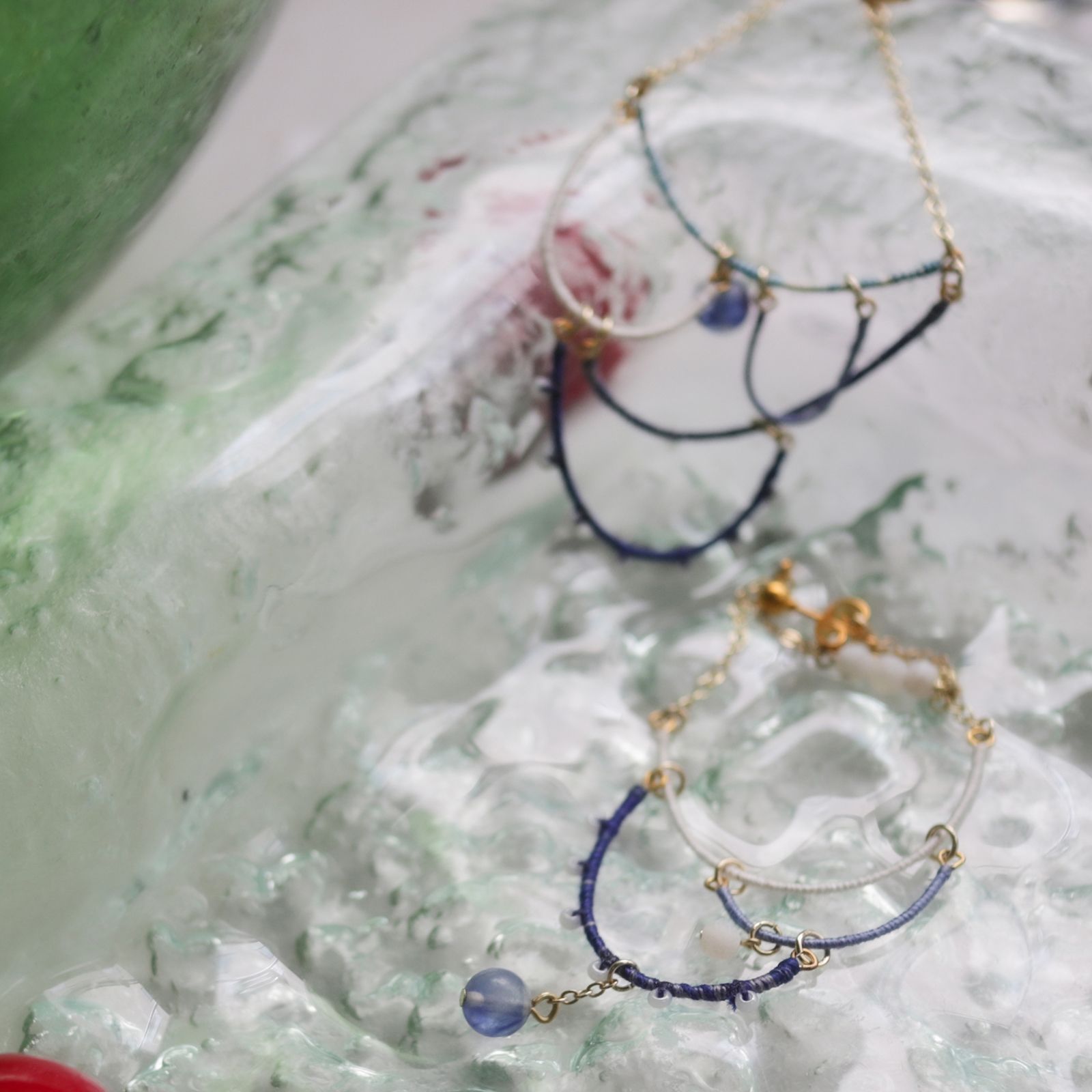 「Fete de l'eau ORNEMENT アシンメトリー」ピアス