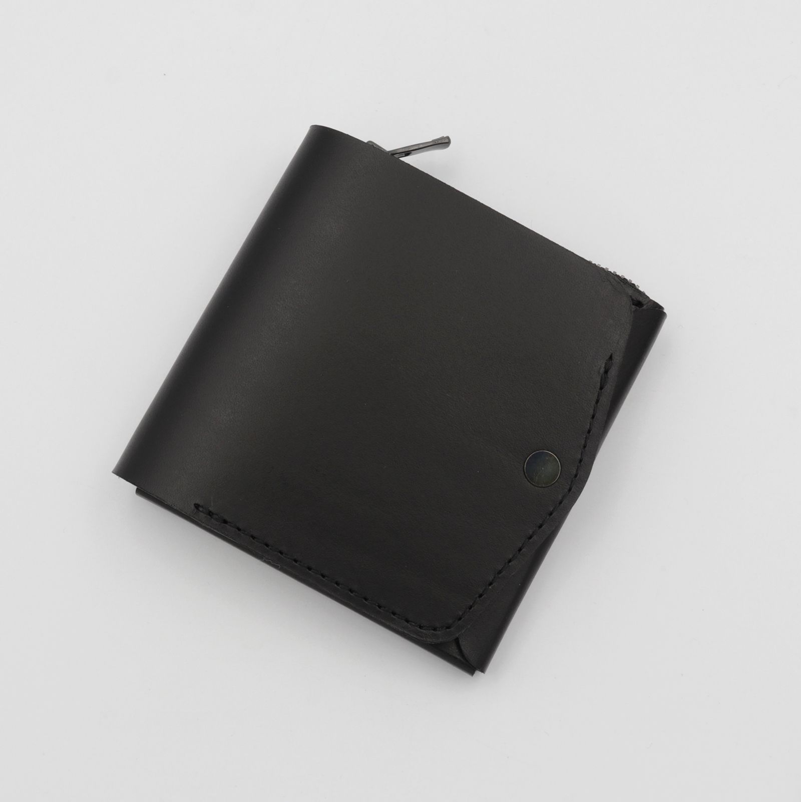 「小さく薄い財布SAKU ver.3 Buttero」black