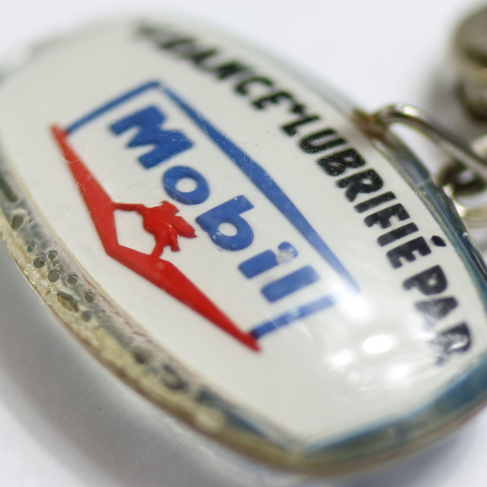 Mobil モービル タンカー ブルボンキーホルダー