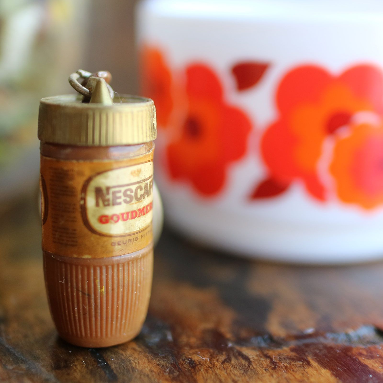 NESCAFE 