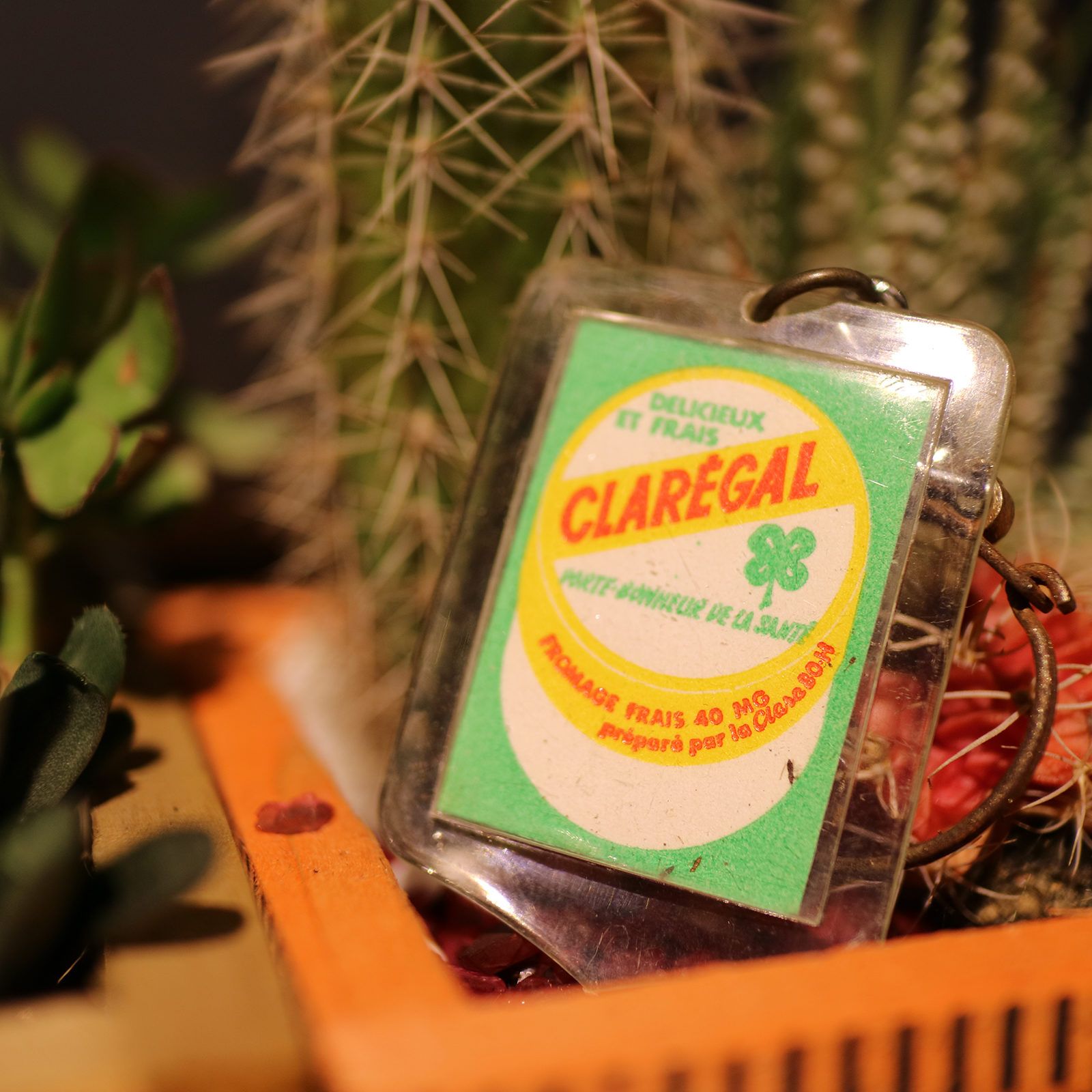 CLAREGAL クリームチーズ フレンチキーホルダー