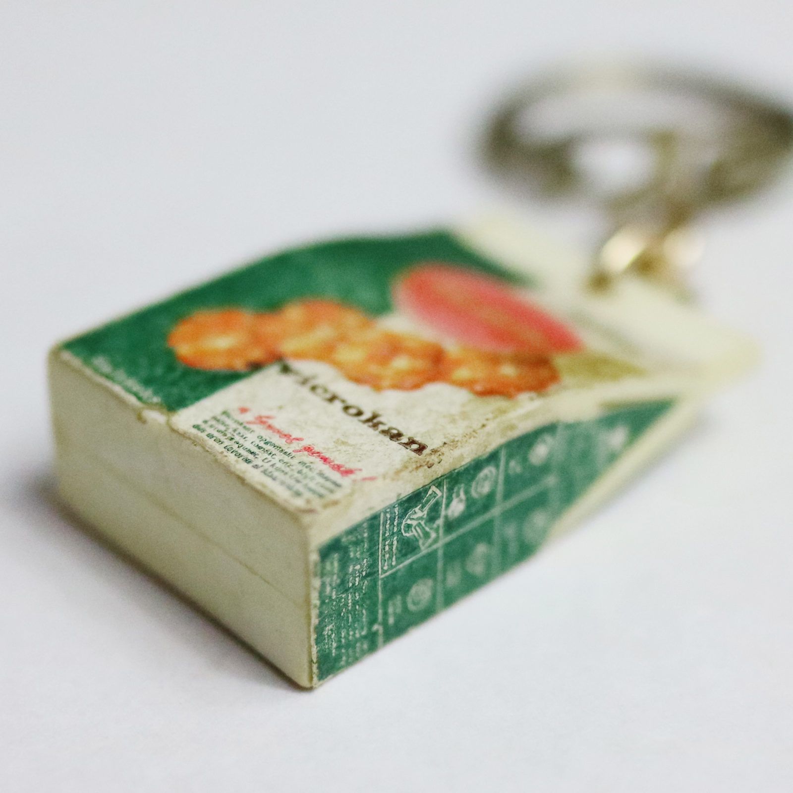 Victoria "vicrokant" フレンチキーホルダー