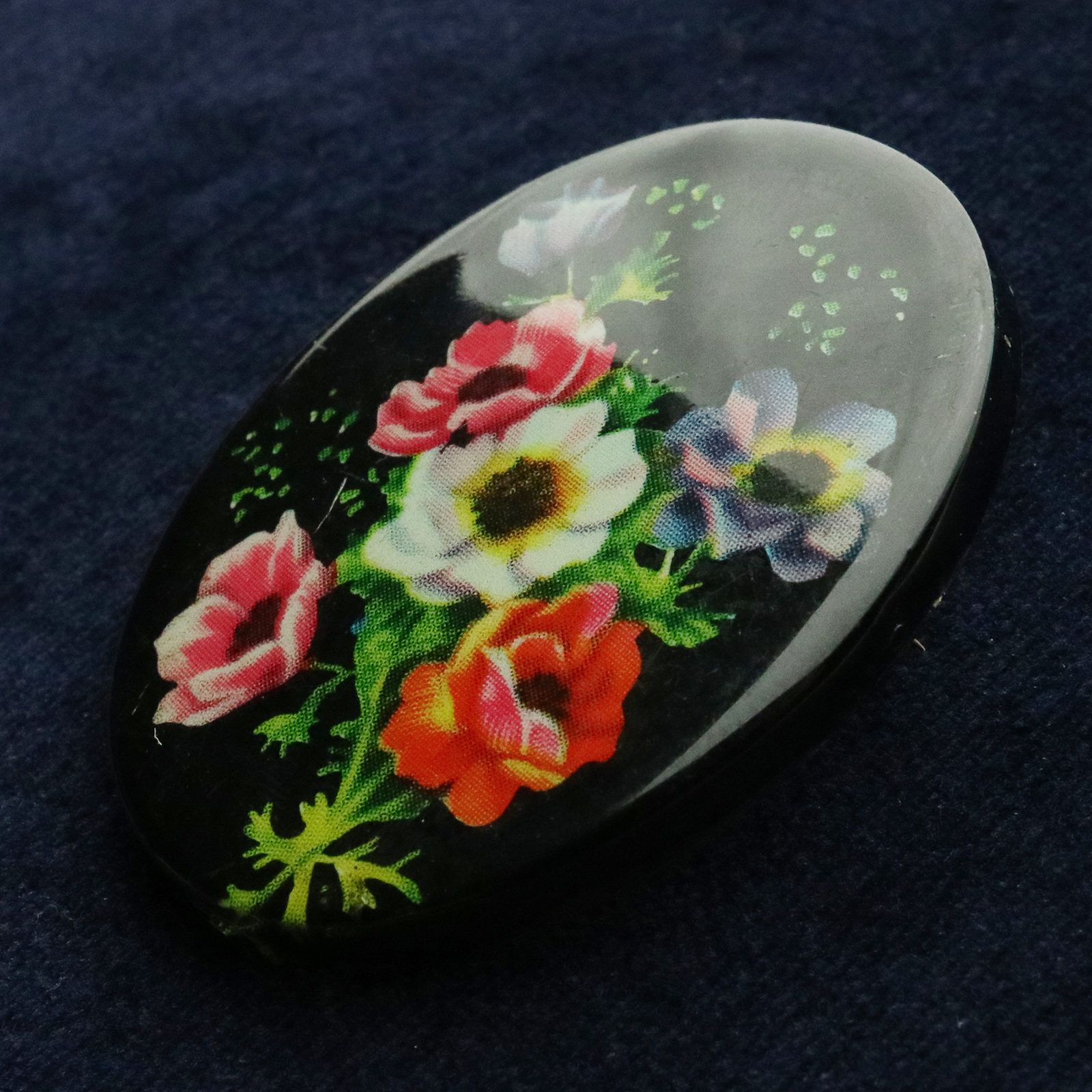 プラスチックブローチ「花」