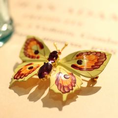 メタルブローチ「蝶」