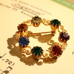 サークルブローチ