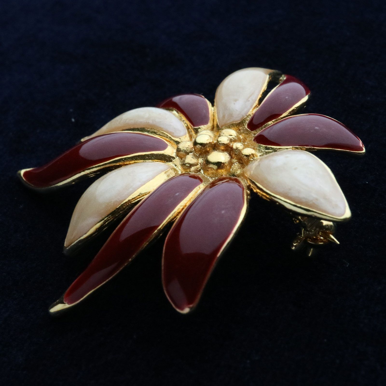 メタルブローチ「花」
