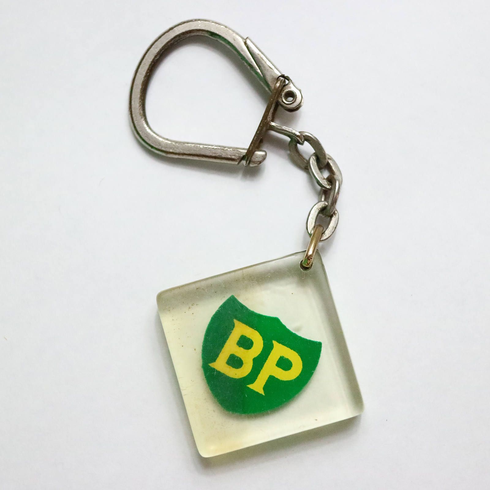 BP ビーピー オイル ブルボンキーホルダー | corne/コルネ