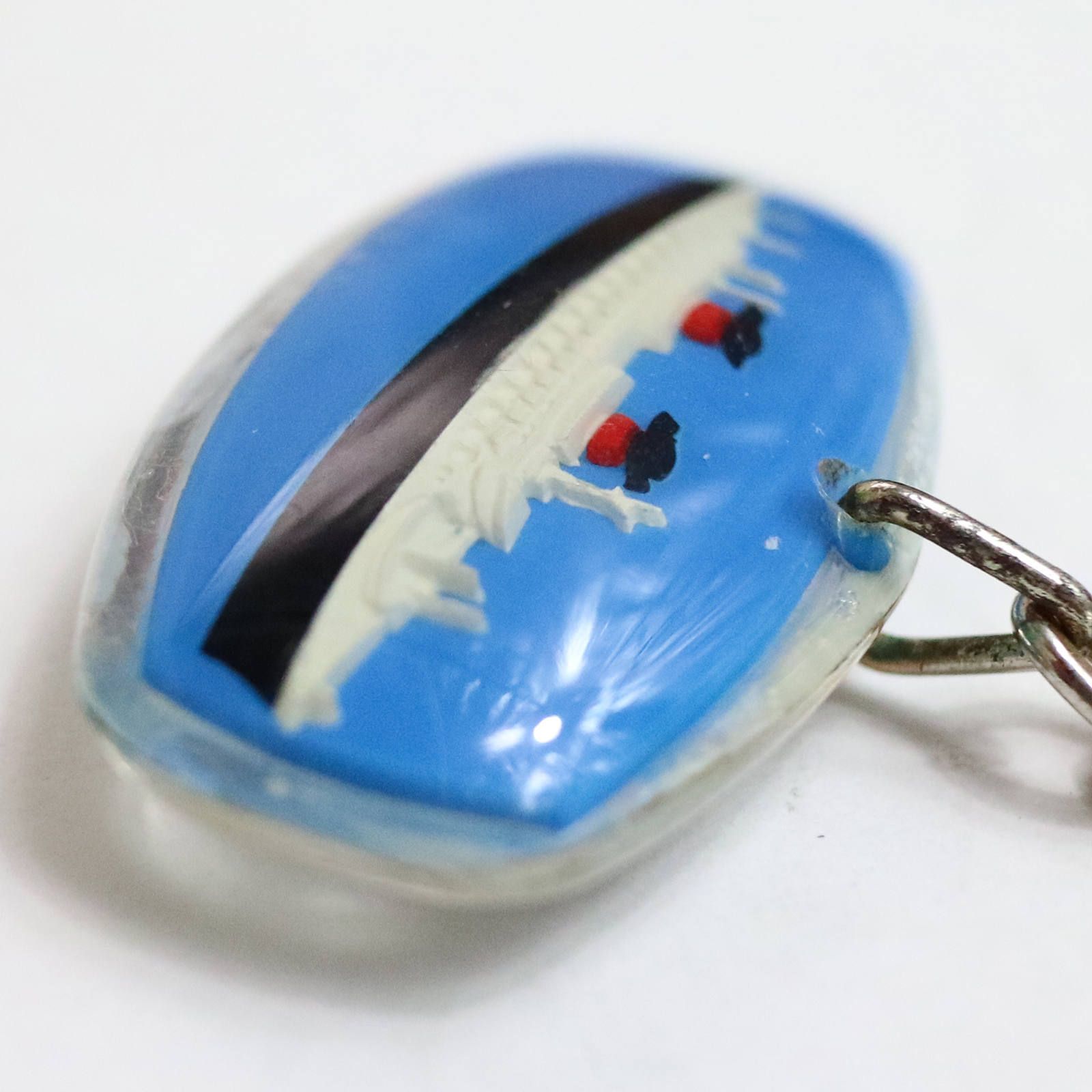 Mobil モービル タンカー ブルボンキーホルダー
