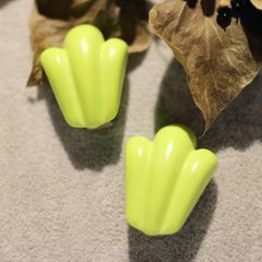 イヤリング「ネオンリリー」