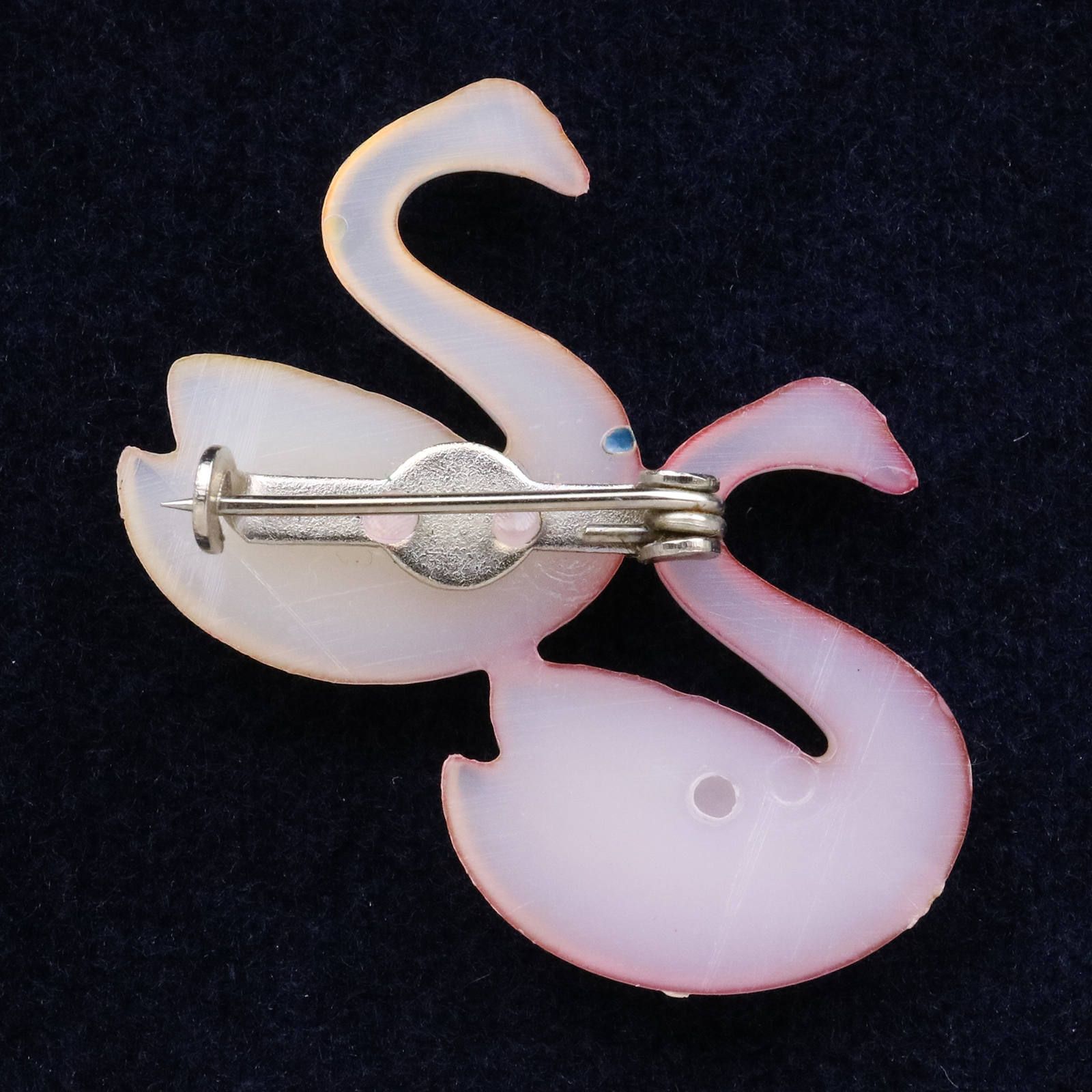 プラスチックブローチ「白鳥」