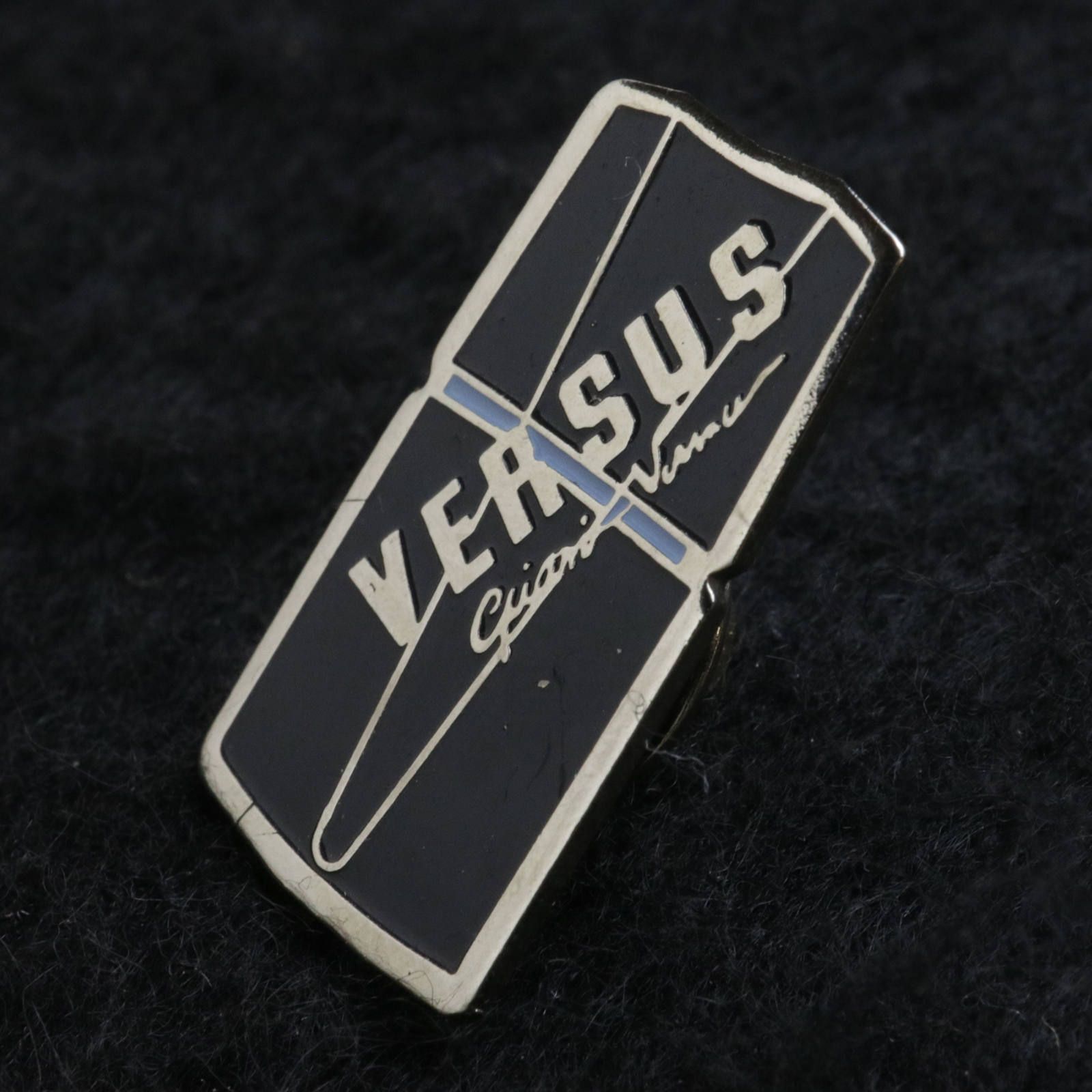 VERSUS ヴェルサス 香水 フレンチピンズ