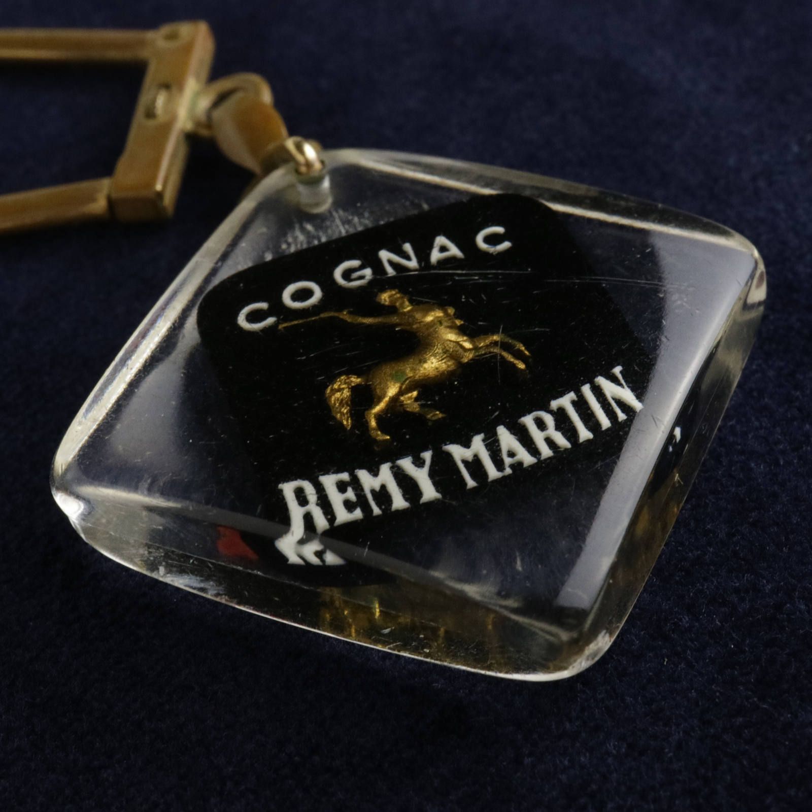 COGNAC REMY MARTIN コニャック・レミーマルタン ブルボンキーホルダー