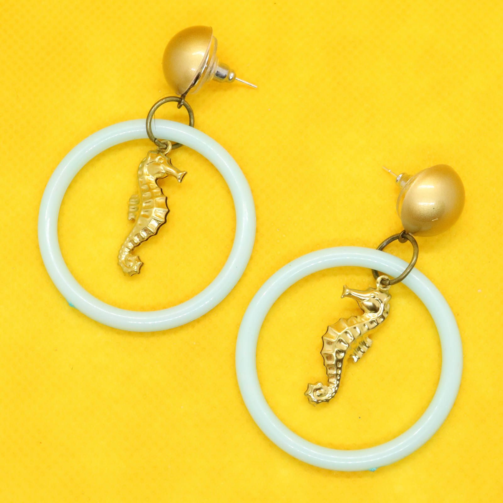 Luxulite/リュクスライト ”Seahouse hoop/シーホースフープ” ピアス