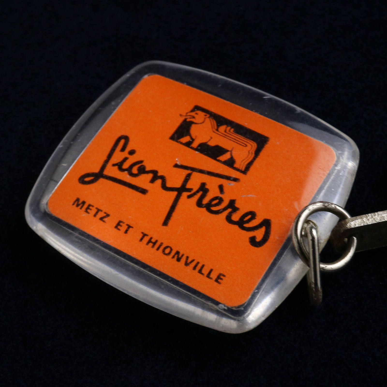 Lion Treres フレンチキーホルダー