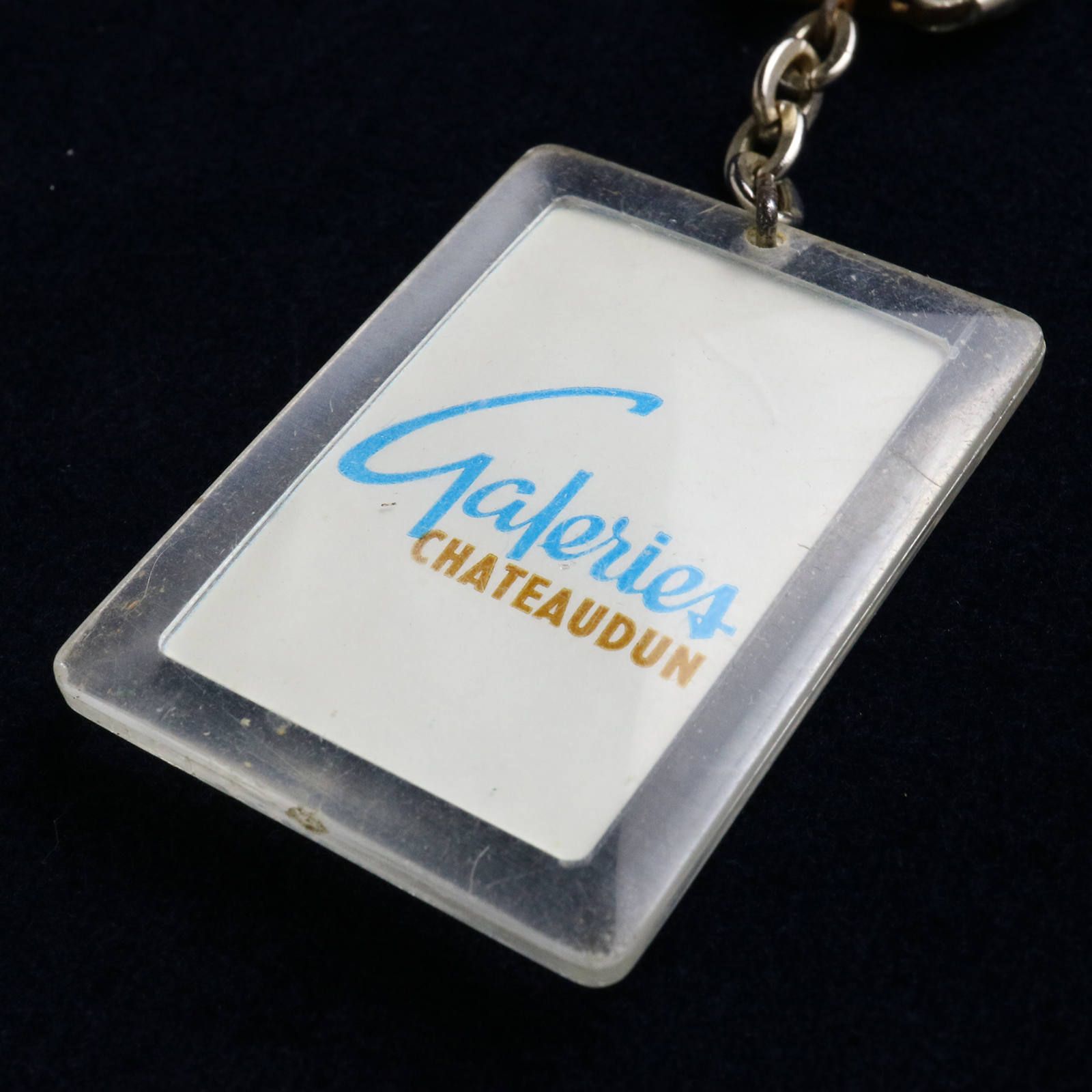 GALERIES CHATEAUDUN フレンチキーホルダー