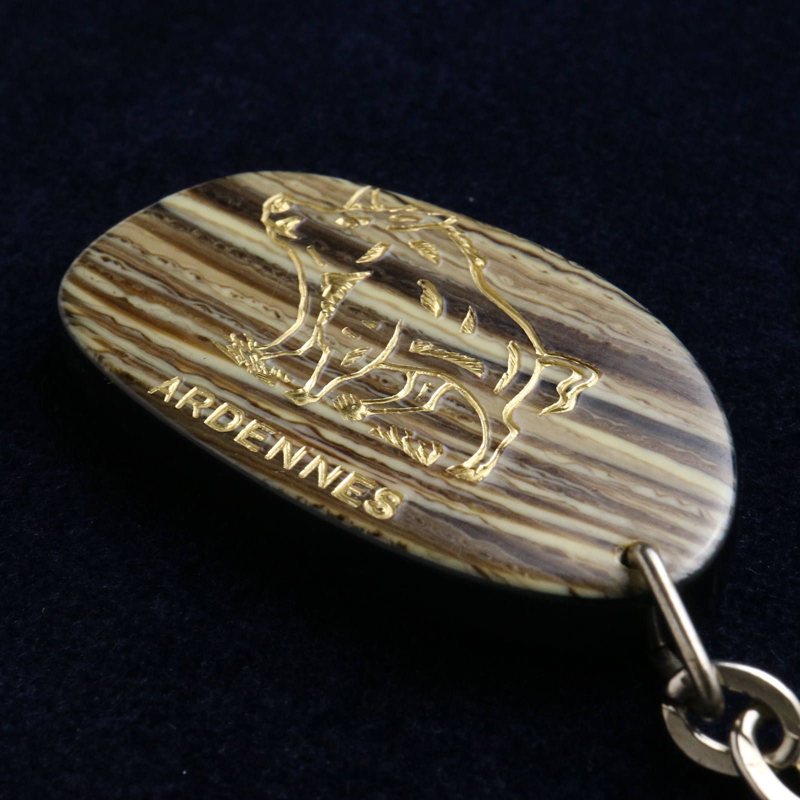 BISCUITERIE CONFISERIE CHEZ-ANTOINE ARDENNES フレンチキーホルダー