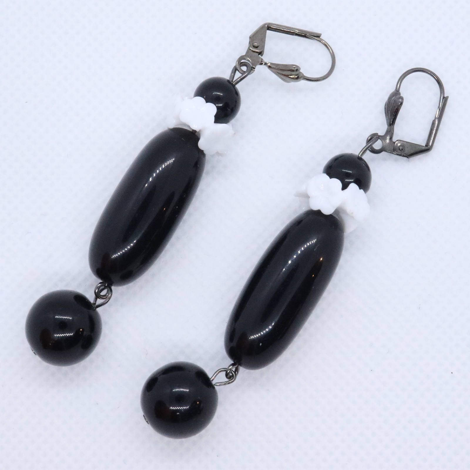 「ブラブラロングオーバル&フラワー」ピアス