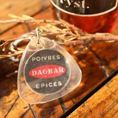 POIVRES EPICES DAGBAR フレンチキーホルダー