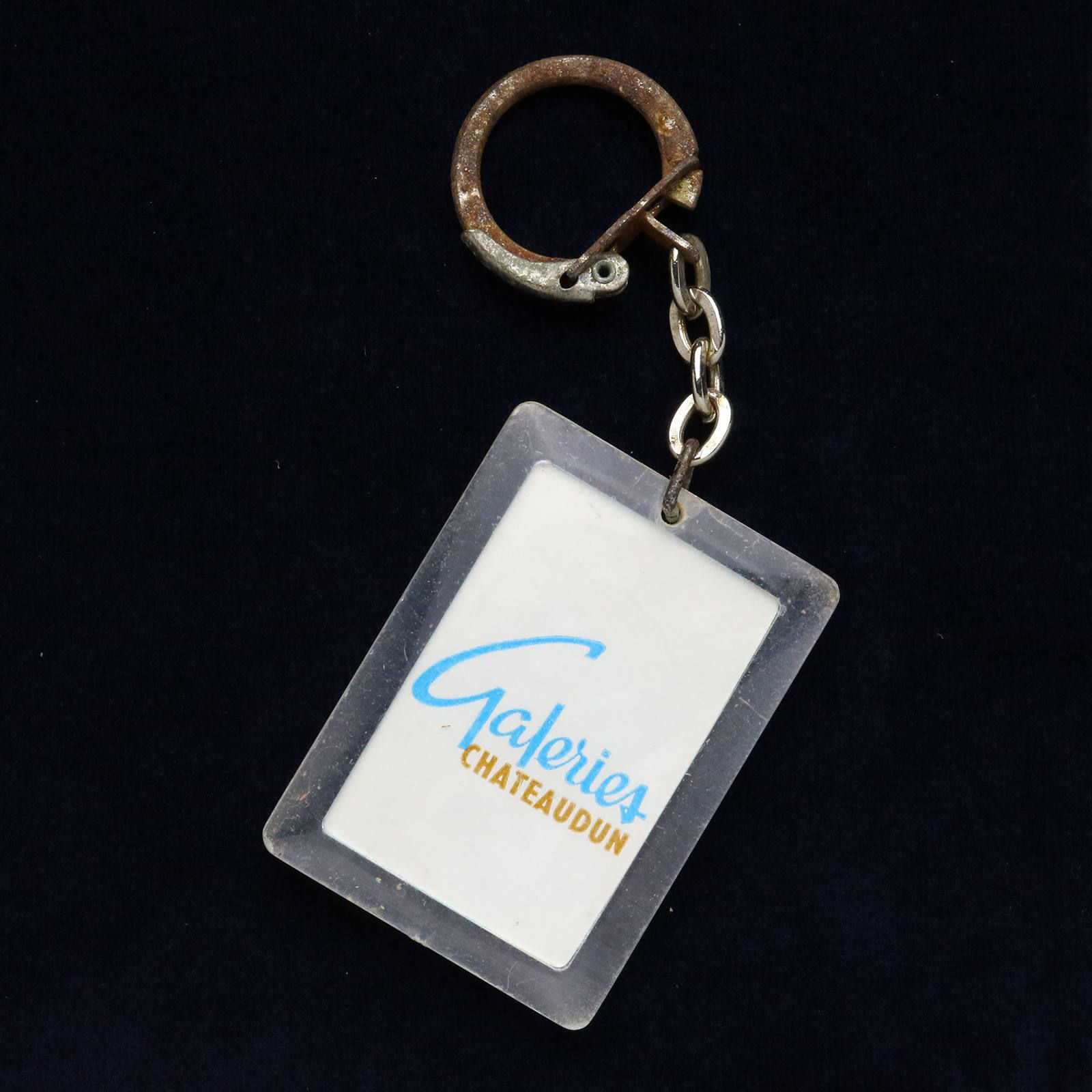 GALERIES CHATEAUDUN フレンチキーホルダー