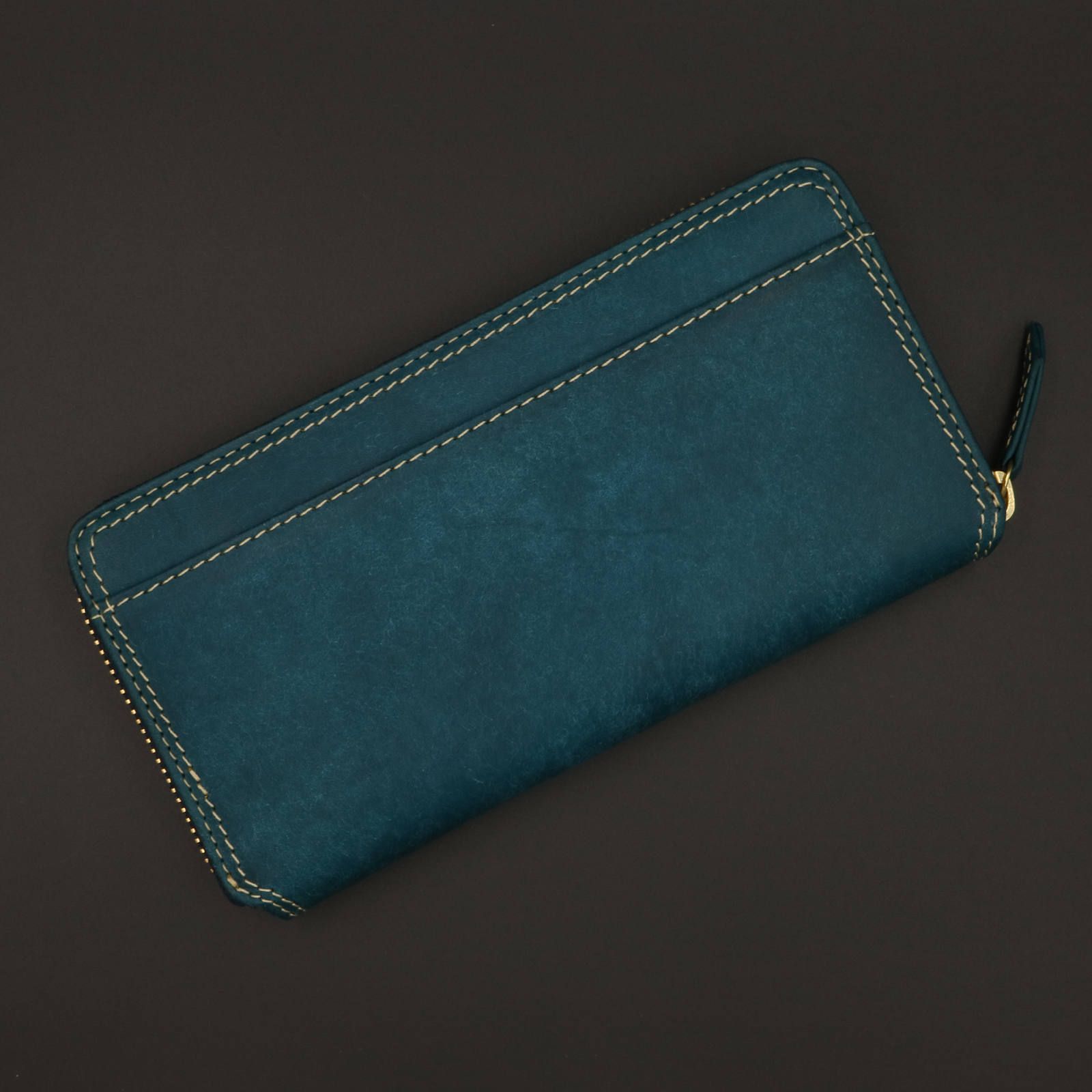 「PUEBRO」 ラウンドジップ長財布/ブルー
