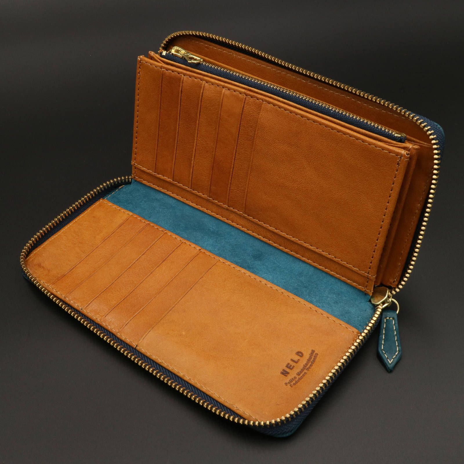 「PUEBRO」 ラウンドジップ長財布/ブルー