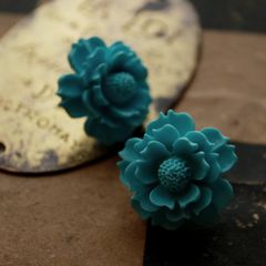 「プラフラワーL」ピアス